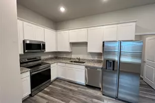 11595 Persimmon St, Willis, TX 77318 - Photo 7