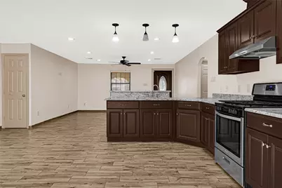 5006 Apala Dr, Houston, TX 77032 - Photo 5