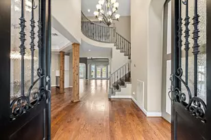 2822 Hazy Hillside Ct, Houston, TX 77345 - Photo 5