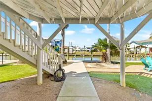 319 Pompano Ln, Surfside Beach, TX 77541 - Photo 35