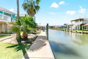 319 Pompano Ln, Surfside Beach, TX 77541 - Photo 39