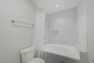 2604 Bering Dr, Houston, TX 77057 - Photo 13