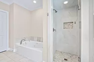 118 Oak Pl Dr, Houston, TX 77006 - Photo 15