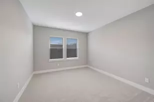 16019 Hayes Pk Dr, Houston, TX 77079 - Photo 23