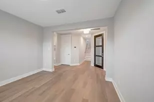 16019 Hayes Pk Dr, Houston, TX 77079 - Photo 19