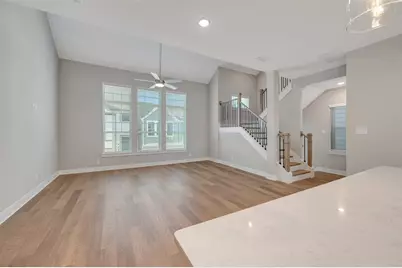 16019 Hayes Park Drive, Houston, TX 77079 - Photo 33