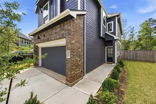 219 Prairie Rose Ct, Conroe, TX 77318 - Photo 3