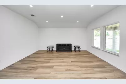 21227 Sunnyridge Way, New Caney, TX 77357 - Photo 13