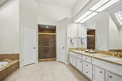 15318 Brook Arbor Court, Houston, TX 77062 - Photo 19