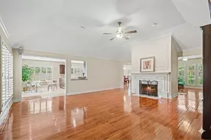 15318 Brook Arbor Ct, Houston, TX 77062 - Photo 9