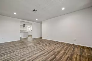 4418 Knotty Oaks Trail, Houston, TX 77045 - Photo 11