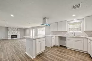 4418 Knotty Oaks Trail, Houston, TX 77045 - Photo 21