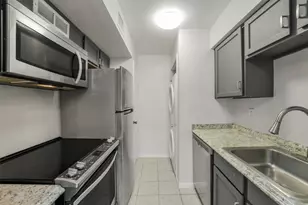 6202 Skyline Dr, Houston, TX 77057 - Photo 3
