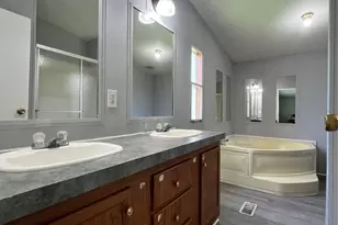 16197 Western Echo Rd, Conroe, TX 77302 - Photo 11