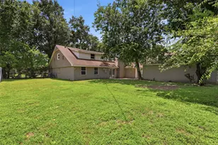 7826 Twin Hills Dr, Houston, TX 77071 - Photo 35