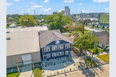 305 Roberts Street #8, Houston, TX 77003 - Photo 1