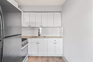 305 Roberts St, Houston, TX 77003 - Photo 3