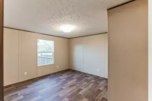 135 Frio Ests Dr, Moore, TX 78057 - Photo 25