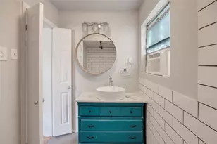 2919 Cochran St, Houston, TX 77009 - Photo 15