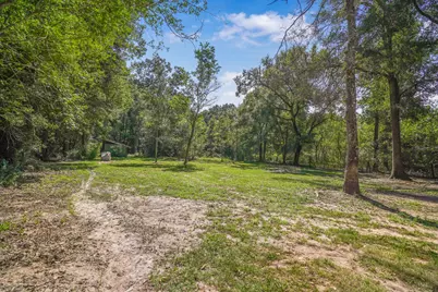 20218 Fm 2090 Road, Conroe, TX 77306 - Photo 27