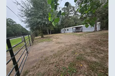 20218 Fm 2090 Road, Conroe, TX 77306 - Photo 43