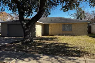 10523 Permian Dr, Sugar Land, TX 77498 - Photo 1