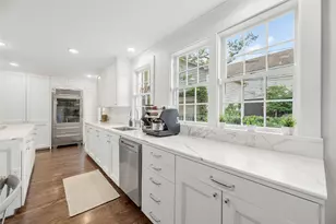 1110 Milford St, Houston, TX 77006 - Photo 17