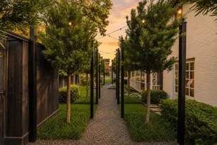 1110 Milford St, Houston, TX 77006 - Photo 7