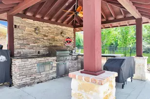 3125 W Park Ave, Pinehurst, TX 77630 - Photo 29