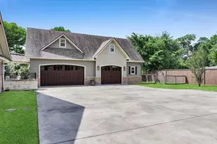 3125 W Park Ave, Pinehurst, TX 77630 - Photo 41