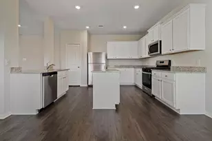 15870 Berry Hl Dr, Conroe, TX 77303 - Photo 5