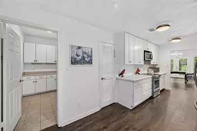 9400 Doliver Drive #16, Houston, TX 77063 - Photo 21
