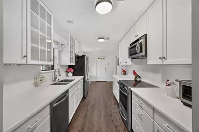 9400 Doliver Drive #16, Houston, TX 77063 - Photo 17