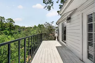 9400 Doliver Dr, Houston, TX 77063 - Photo 35
