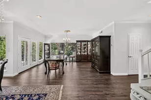 9400 Doliver Dr, Houston, TX 77063 - Photo 9