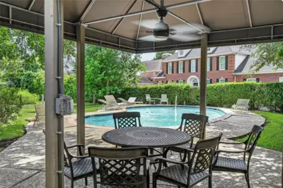 9400 Doliver Drive #16, Houston, TX 77063 - Photo 49