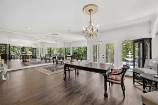 9400 Doliver Dr, Houston, TX 77063 - Photo 11