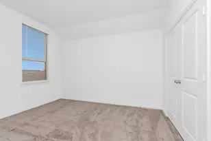 677 Royal Arch Dr, Conroe, TX 77304 - Photo 17