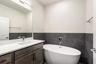 6521 Rena St, Houston, TX 77092 - Photo 17