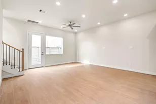 6521 Rena St, Houston, TX 77092 - Photo 9