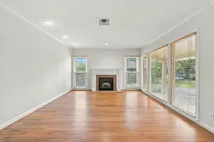 2206 MacArthur St, Houston, TX 77030 - Photo 7
