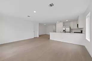 216 Amy St, Angleton, TX 77515 - Photo 19