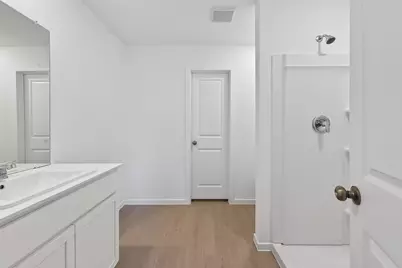 216 Amy Street, Angleton, TX 77515 - Photo 33