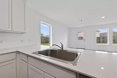 216 Amy Street, Angleton, TX 77515 - Photo 15