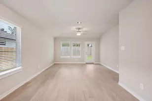 22611 Ellis Wy Ln, New Caney, TX 77357 - Photo 3