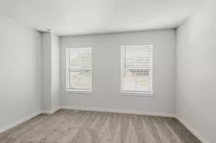 1337 Coastal Dr, Dayton, TX 77535 - Photo 9