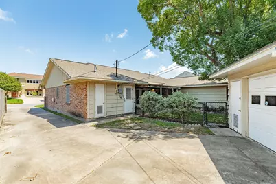 7721 Beluche Drive, Galveston, TX 77551 - Photo 3