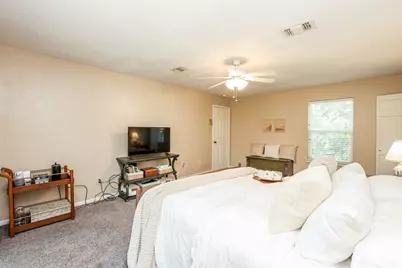 13706 Darrington Lane, Houston, TX 77069 - Photo 17