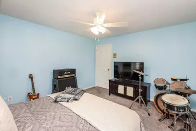 13706 Darrington Lane, Houston, TX 77069 - Photo 25