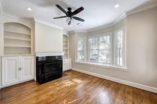 2740 Wroxton Rd, West University Place, TX 77005 - Photo 3